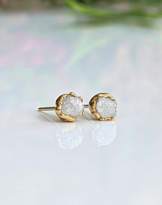 Raw uncut Diamond stud earrings in unique 18k Gold setting