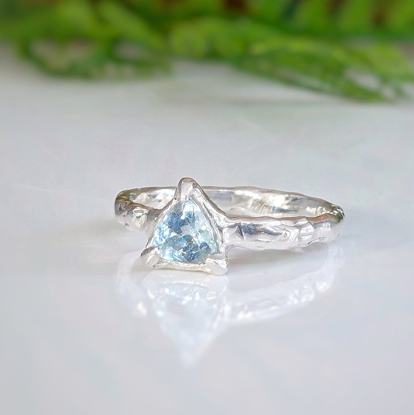 Solid Gold Aquamarine ring