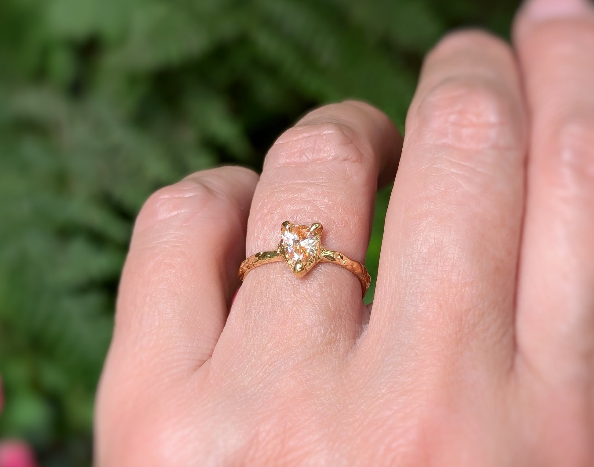 Peach Morganite textured ring in Solid 14k Gold - Moondrop Creations