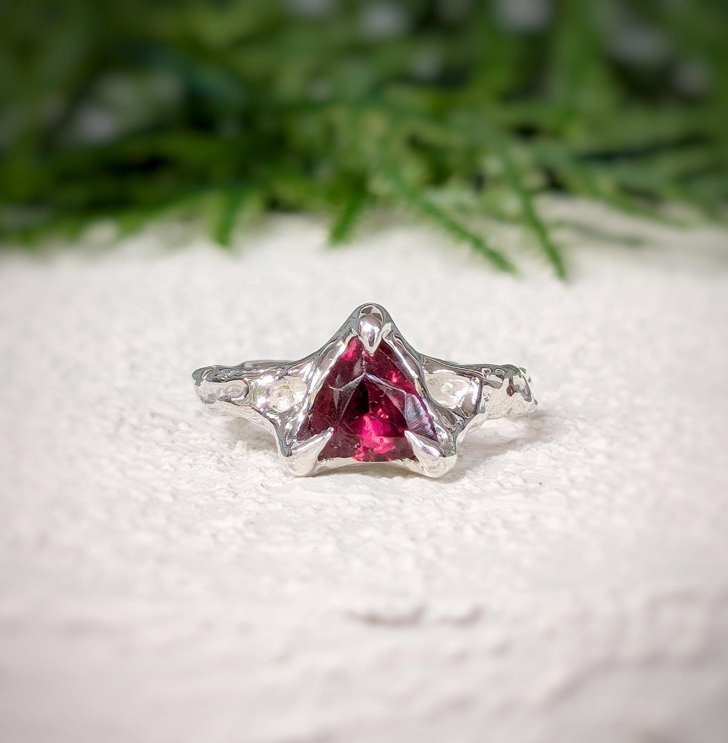 Rubellite Tourmaline textured ring in sterling Silver, featuring a stunning dark pink trilliant gemstone.