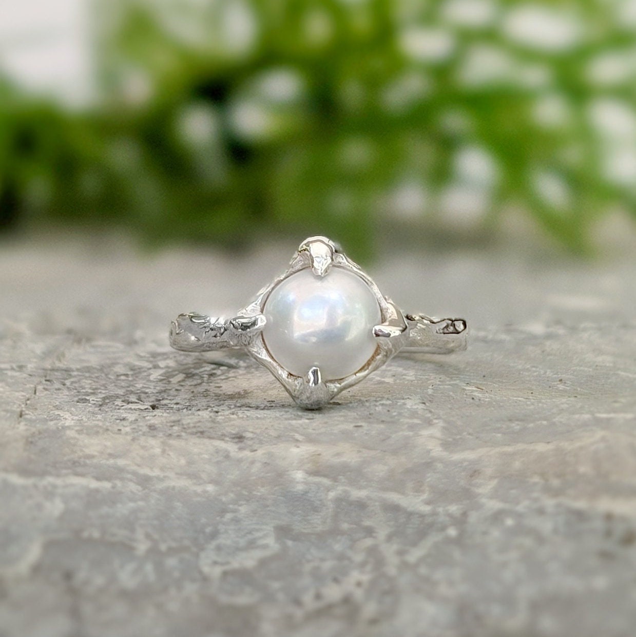 Silver Freshwater pearl textured ring - Moondrop Creations