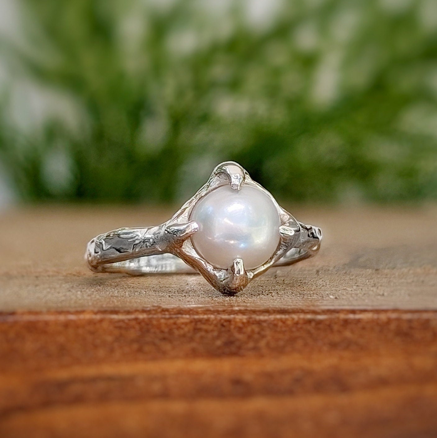 Silver Freshwater pearl textured ring - Moondrop Creations