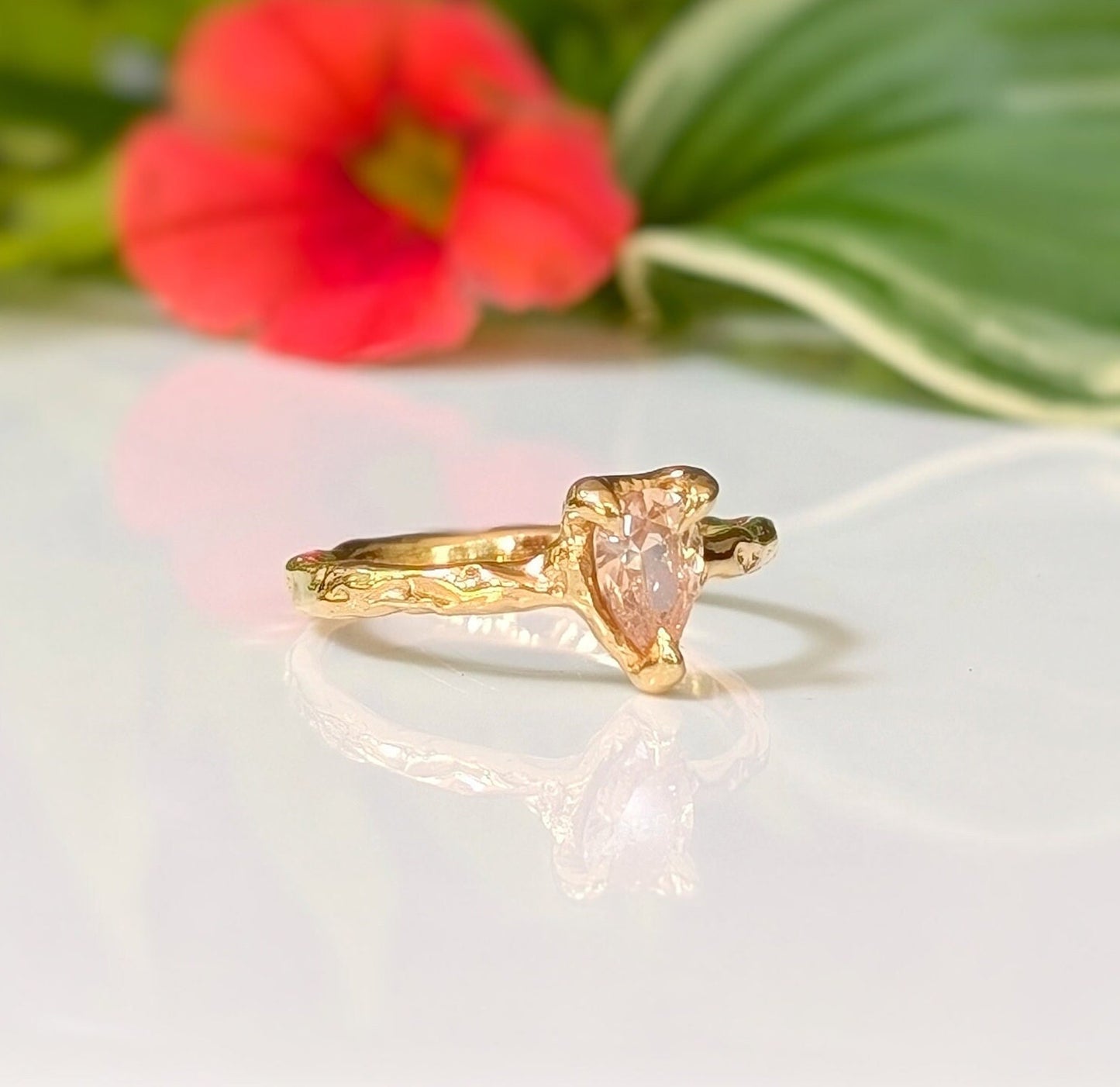 Peach Morganite textured ring in Solid 14k Gold - Moondrop Creations