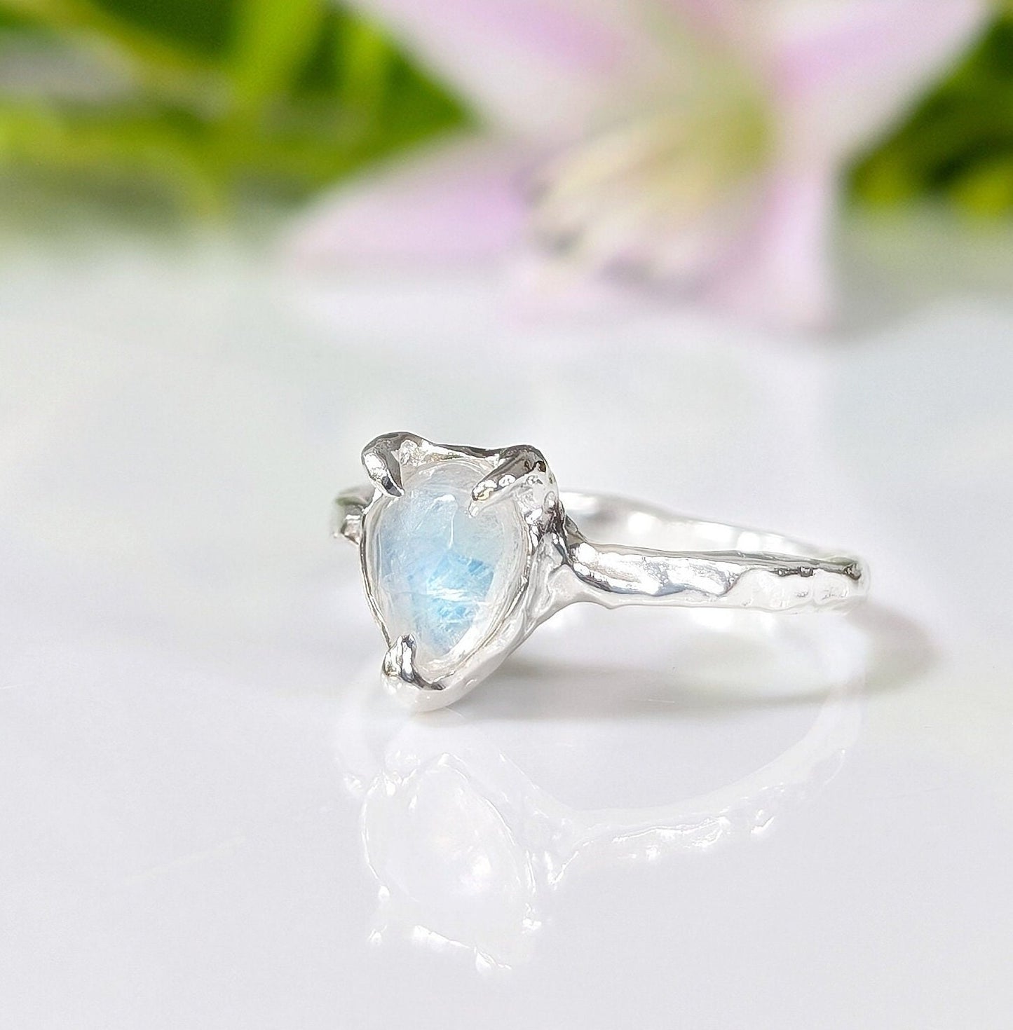 Rainbow Moonstone ring in Sterling Silver - Moondrop Creations