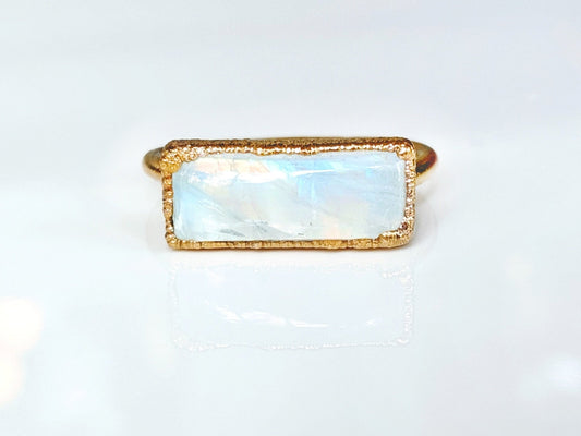 Natural Moonstone Bar ring in unique 18k Gold setting