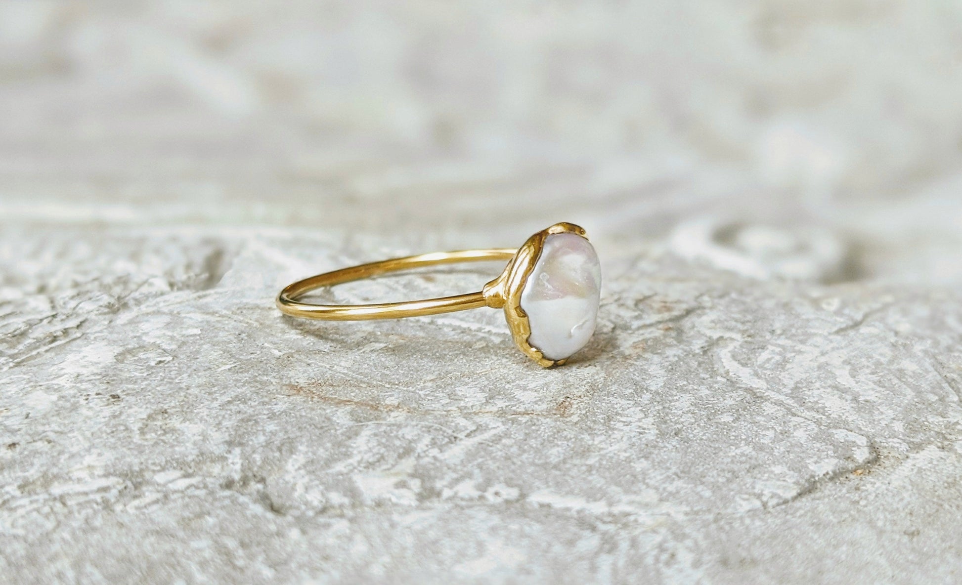 Freshwater Keshi Pearl ring in unique 18k Gold setting