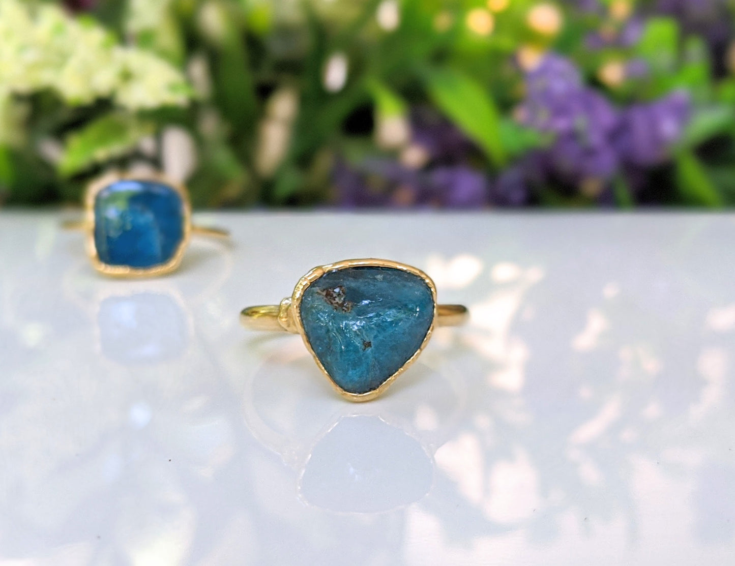 Natural Blue Apatite ring in unique 18k Gold setting 