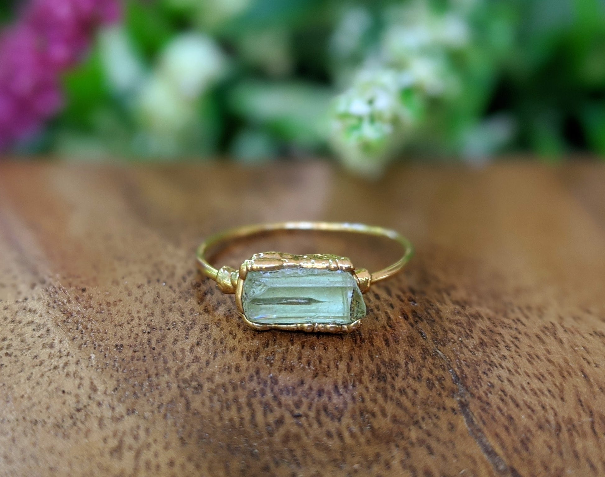Raw Apatite ring, Yellow Apatite ring, Raw gemstone ring, Alternative engagement ring, Raw crystal ring, Gold Promise ring Apatite Boho ring