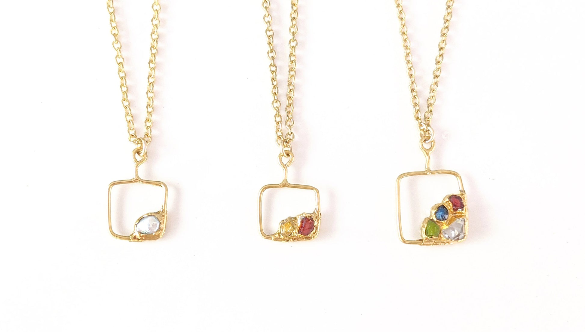 Unique Personalized Family Birthstone necklace in unique 18k Gold setting