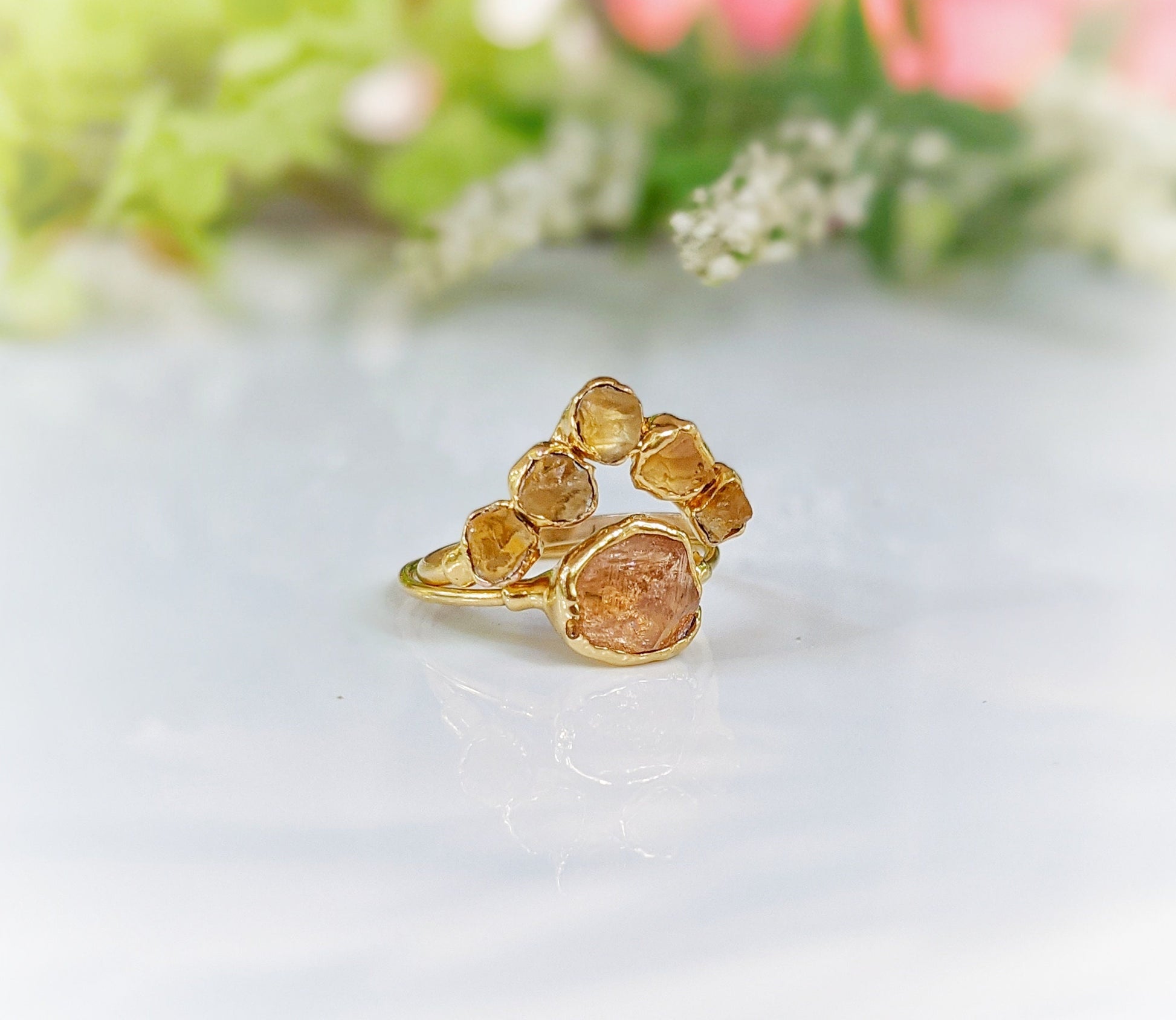 Raw Topaz and rough Citrine Chevron Engagement and wedding ring set in 18k Gold