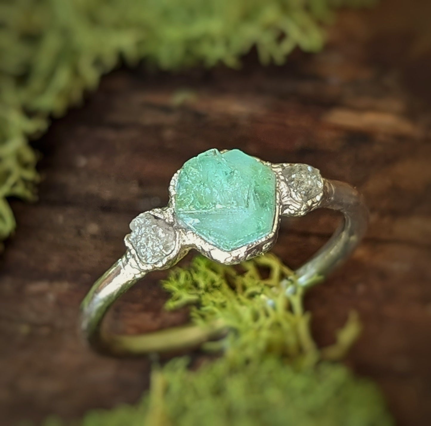 Raw Emerald & rough diamond Engagement ring in Fine 99.9 Silver