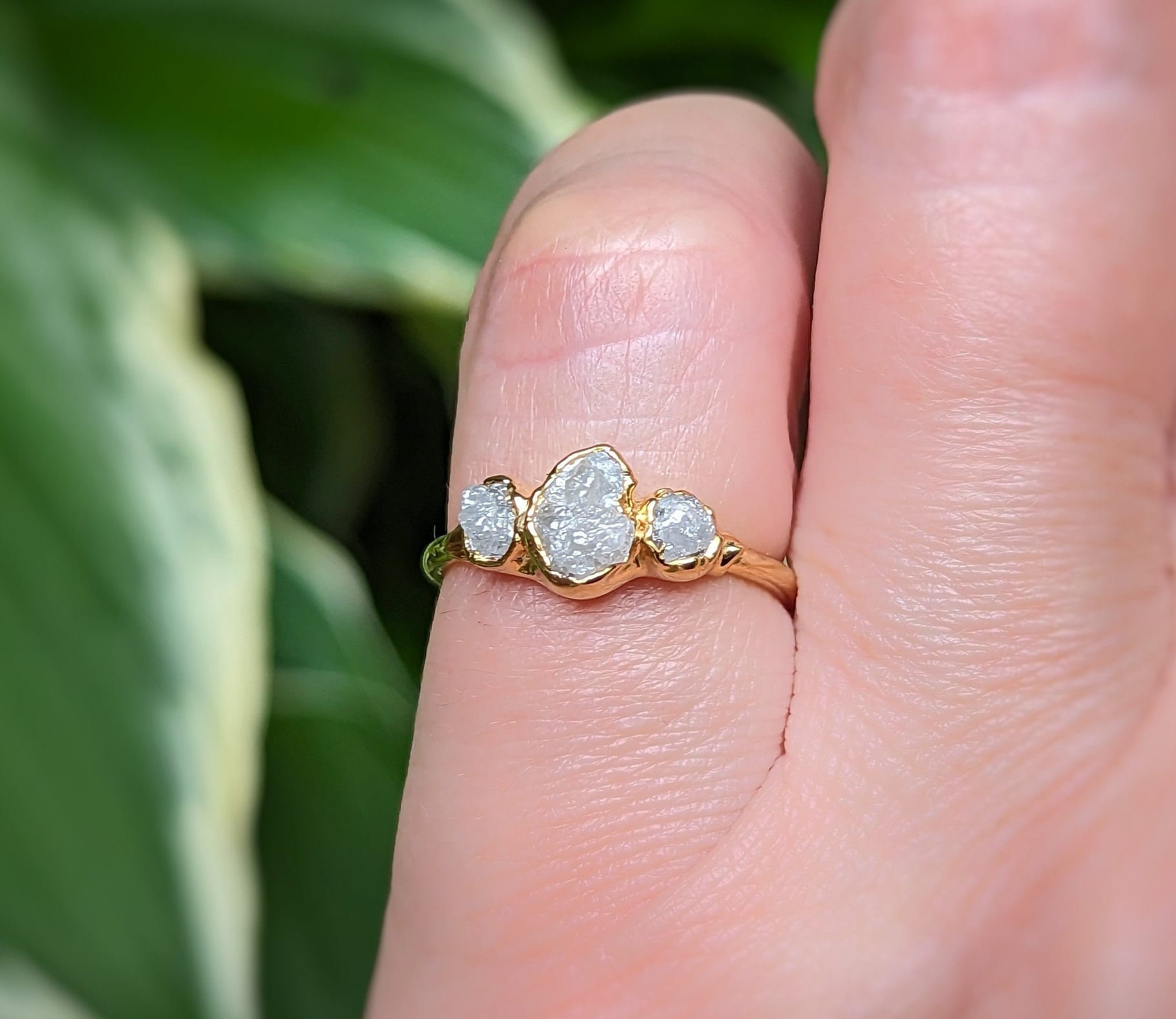 Raw uncut 3-diamond engagement ring in unique 18k Gold setting