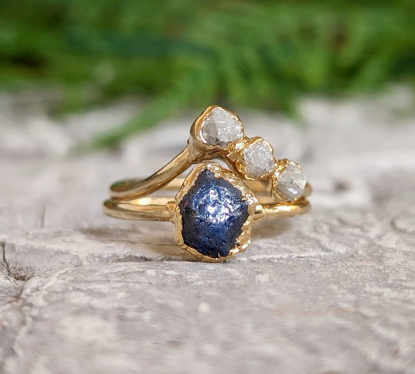 Raw Sapphire & rough diamond Chevron wedding ring set