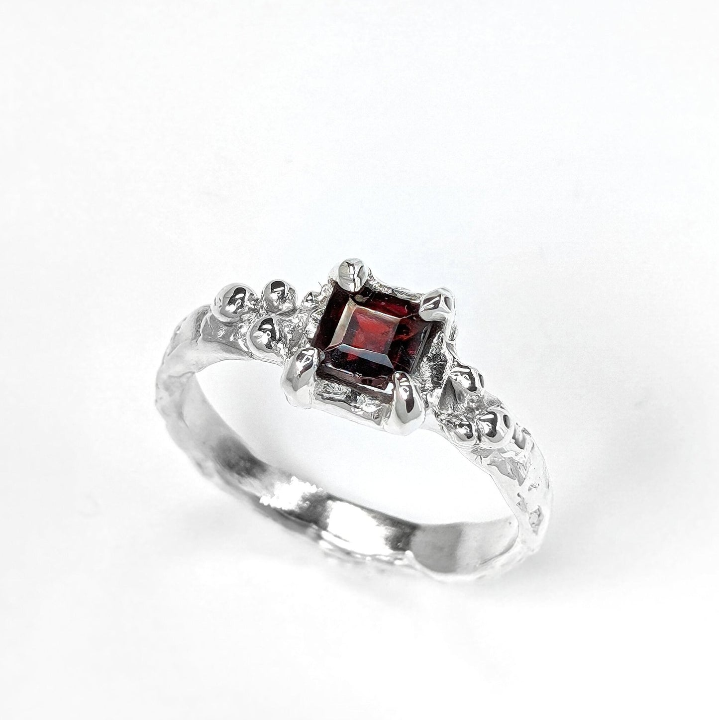 Red Garnet Silver molten ring